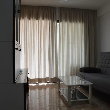 Apto With Pool Gemelos Iv 아파트 베니돔