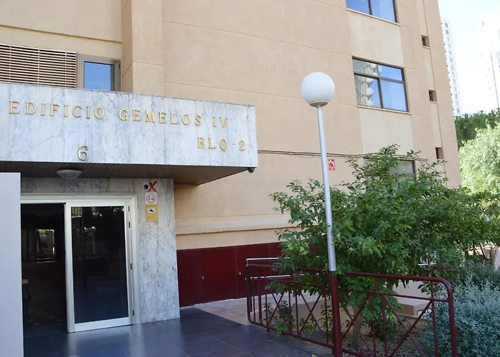 Apto With Pool Gemelos Iv بينايدورم